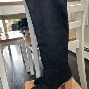 Vici Black Heeled Knee-High Boots